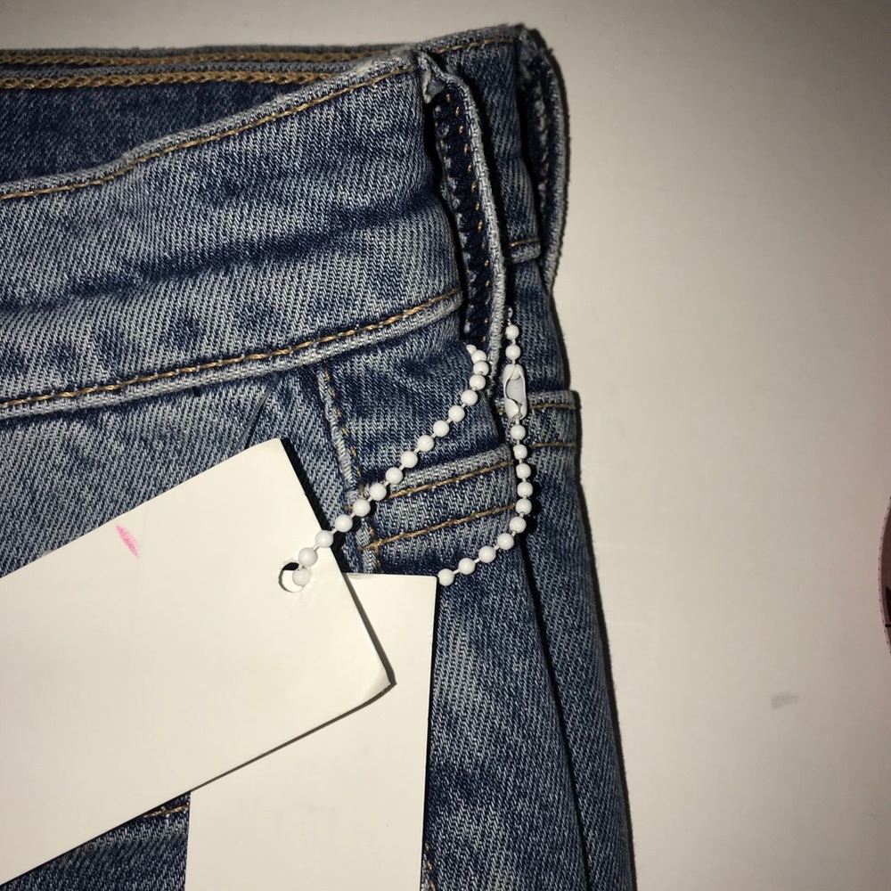 Hudson Jeans Zoeey High Rise Straight Crop Jean - Picture 8 of 8